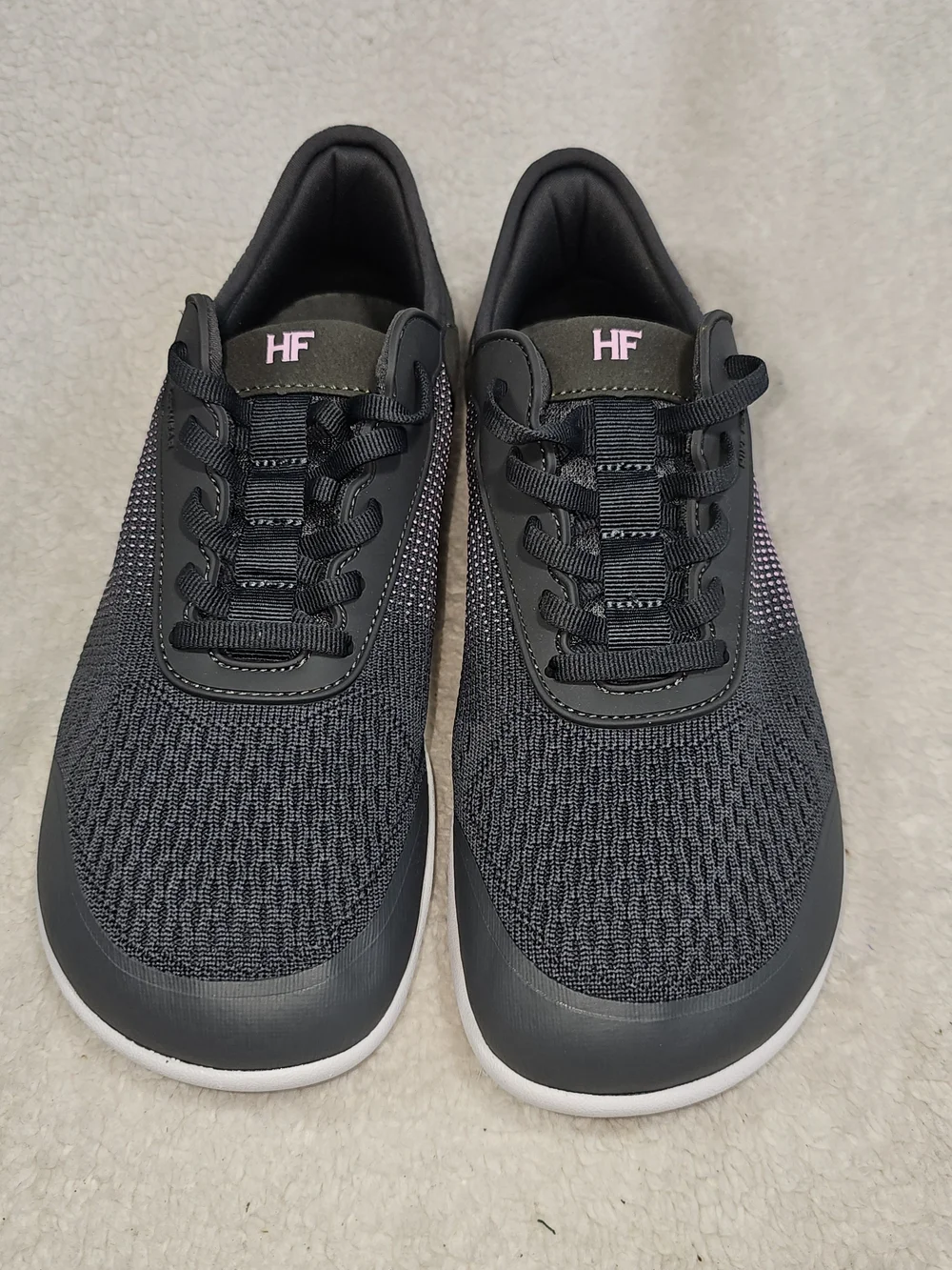 Hike Footwear new without